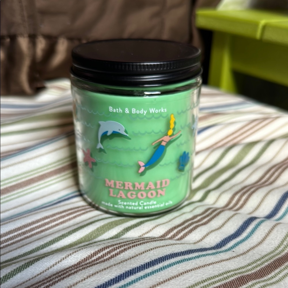 Bath & Body Works Mermaid Lagoon Single Wick Candle
